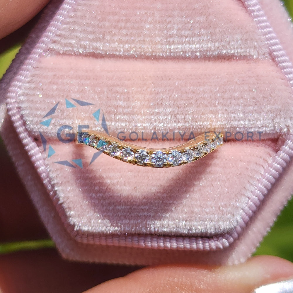 Chevron Style Round Cut Yellow Gold Band