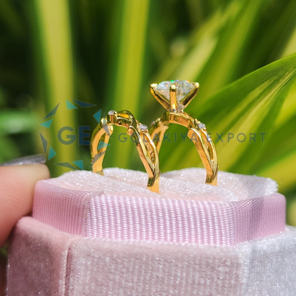 Round Cut Vintage Art Deco Lab Grown Diamond Ring