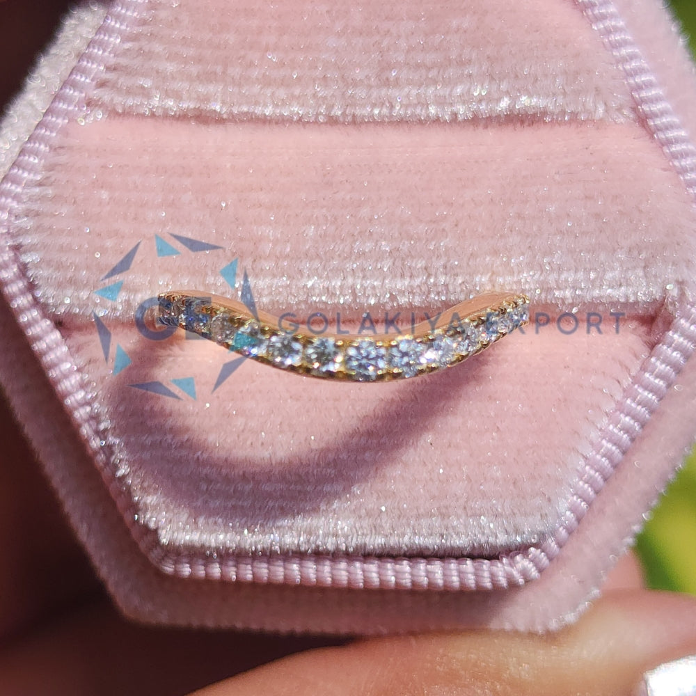 Chevron Style Round Cut Yellow Gold Band