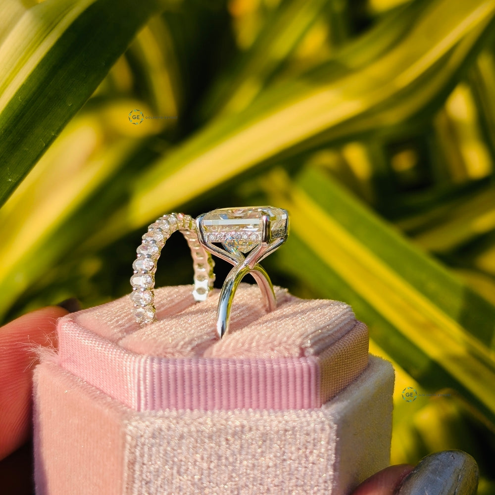 VVS1 Lab Grown Diamond Radiant Cut Hidden Halo Ring