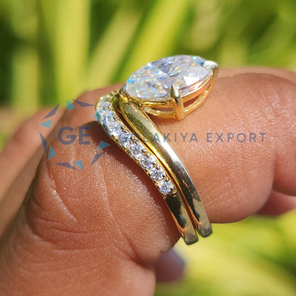 Oval Cut Yellow Gold Ring Set Lab Grown Diamond Ring