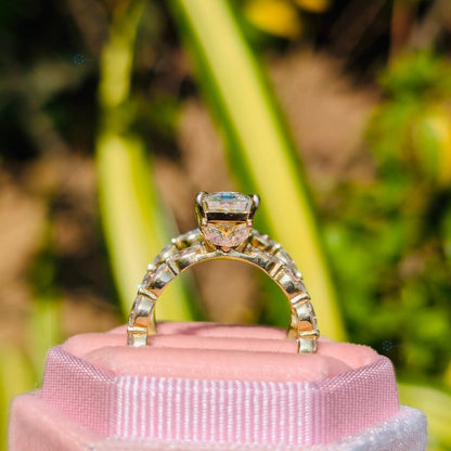 Lab Grown Diamond Radiant Cut Wedding Ring Set With Matching Band