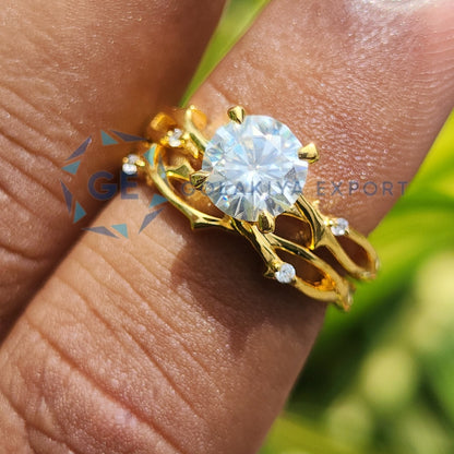 Round Cut Vintage Art Deco Lab Grown Diamond Ring