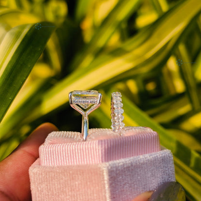 VVS1 Lab Grown Diamond Radiant Cut Hidden Halo Ring