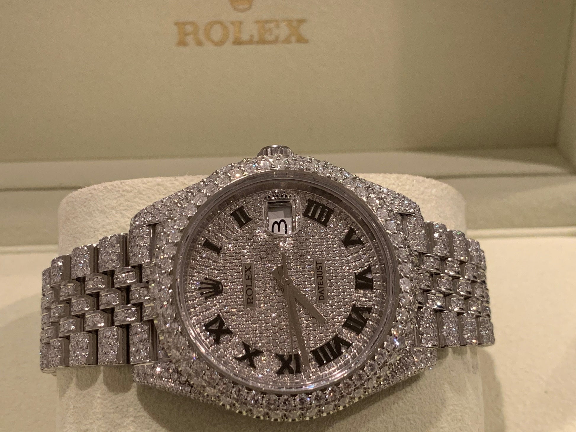 Opulent Rolex Datejust 41mm Diamond Honeycomb Jubilee Stainless Steel Watch